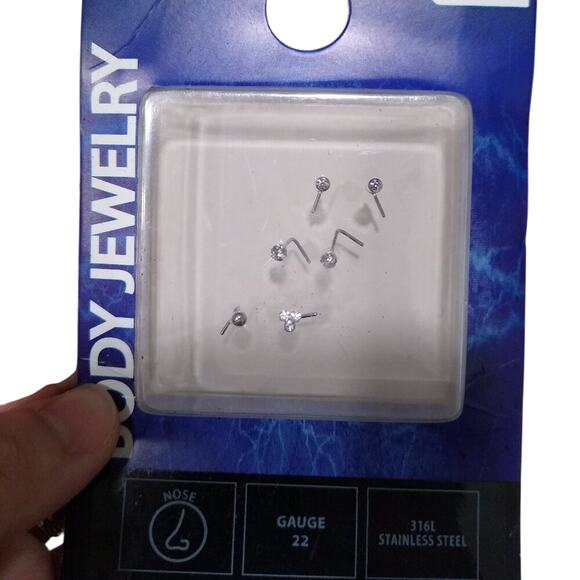 ❄️2/$5❄️NEW 6 PC Stainless Steel Body Jewel - Picture 2 of 2